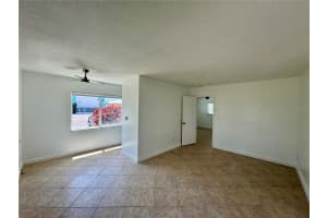 11225 1ST STREET, TREASURE ISLAND, FL 33706 - MLS#MFRTB8380609