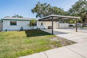 6894 82ND AVENUE, PINELLAS PARK, FL 33781 Sold 05/20/25
