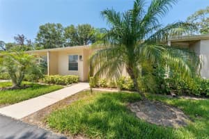 2640 WOODGATE LANE, SARASOTA, FL 34231 - MLS#MFRTB8380753