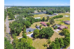 101 N Taylor Rd, SEFFNER