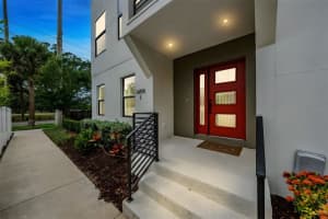 6904 MACDILL AVENUE, TAMPA, FL 33611 Sold 07/28/25