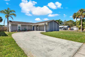 8520 WOODALL COURT, TAMPA, FL 33615 Sold 07/18/25