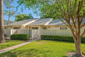 1300 Shady Pine Way #b, TARPON SPRINGS