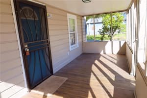 622 15TH STREET, GAINESVILLE, FL 32641 Sold 07/25/25