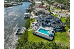 945 BUNKER VIEW DRIVE, APOLLO BEACH, FL 33572 - MLS#MFRTB8380877