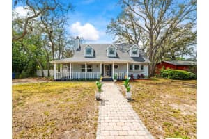 10206 HYALEAH ROAD, TAMPA, FL 33617 Sold 07/16/25