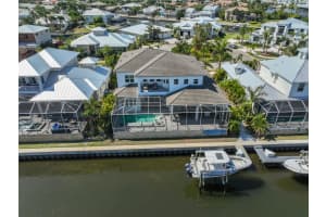 715 PINCKNEY DRIVE, APOLLO BEACH, FL 33572 Sold 07/31/25