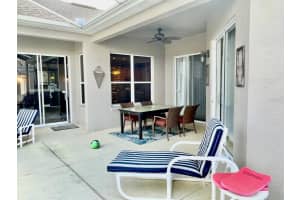 242 PRESTWICK DRIVE, DAVENPORT, FL 33897 Sold 08/28/25