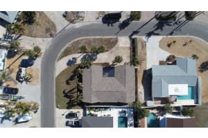 2015 DOLPHIN BOULEVARD, ST PETERSBURG, FL 33707 - MLS#MFRTB8381061