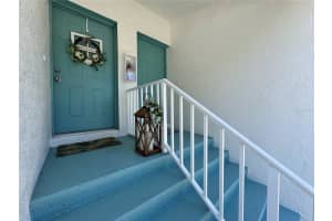6534 FAIRWAY GARDENS DRIVE, BRADENTON, FL 34203 - MLS#MFRTB8381077