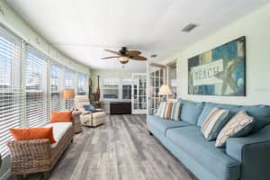 2133 OAHU DRIVE, HOLIDAY, FL 34691 Sold 08/22/25