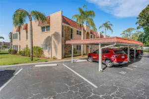 120 CEDARWOOD CIRCLE, SEMINOLE, FL 33777 Sold 07/17/25