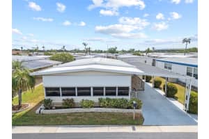 10359 LAKE DRIVE, LARGO, FL 33773 - MLS#MFRTB8381145