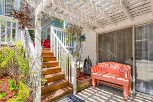 412 80TH STREET, HOLMES BEACH, FL 34217 - MLS#MFRTB8381151