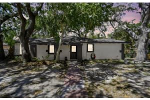 1247 21st St, SARASOTA