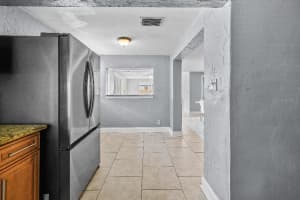 2026 COCOANUT AVENUE, SARASOTA, FL 34234 - MLS#MFRTB8381171