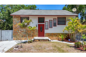 705 CYPRESS STREET, TARPON SPRINGS, FL 34689 Sold 08/29/25