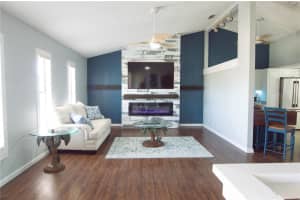 320 CROSSWINDS DRIVE, PALM HARBOR, FL 34683 Sold 07/15/25