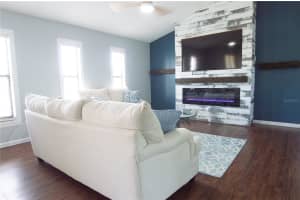 320 CROSSWINDS DRIVE, PALM HARBOR, FL 34683 Sold 07/15/25