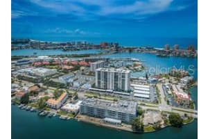 400 ISLAND WAY, CLEARWATER BEACH, FL 33767 - MLS#MFRTB8381249