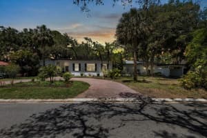 8239 26th Ave N, ST PETERSBURG