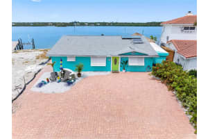 326 176TH AVENUE CIRCLE, REDINGTON SHORES, FL 33708 Sold 08/01/25