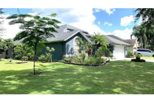 16505 LAKE HEATHER DRIVE, TAMPA, FL 33618 Sold 06/23/25