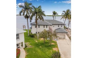 1819 BAYOU GRANDE BOULEVARD, ST PETERSBURG, FL 33703 - MLS#MFRTB8381474