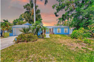 127 LAKE JUDY LEE DRIVE, LARGO, FL 33771 Sold 05/30/25