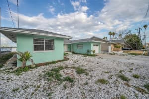 94 DEVON DRIVE, CLEARWATER BEACH, FL 33767 Sold 07/08/25