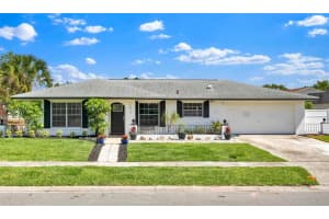 1913 Poinsetta Ln, MAITLAND