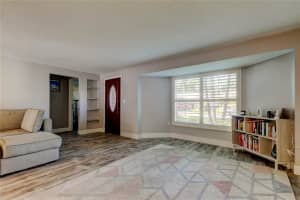 1041 PERSIMMON DRIVE, PALM HARBOR, FL 34683 Sold 06/13/25