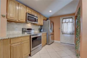 11665 LEISURE LANE, LARGO, FL 33773 Sold 06/13/25