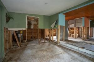 9810 PARSONS STREET, TAMPA, FL 33615 Sold 07/09/25