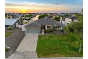 6604 DOLPHIN COVE DRIVE, APOLLO BEACH, FL 33572 - MLS#MFRTB8381851
