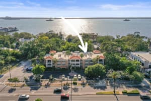 950 BROADWAY #103, DUNEDIN, FL 34698 Sold 07/28/25