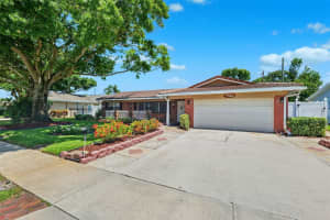 6365 32ND AVENUE, ST PETERSBURG, FL 33710 - MLS#MFRTB8381881
