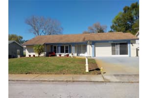 8313 Cavalry Dr, HUDSON