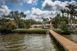 2834 Pelham Rd N, ST PETERSBURG