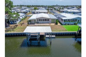 210 N Saint Thomas Cir, APOLLO BEACH 210 N Saint Thomas Cir, APOLLO BEACH