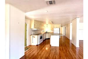 210 SAINT THOMAS CIRCLE, APOLLO BEACH, FL 33572 - MLS#MFRTB8381940