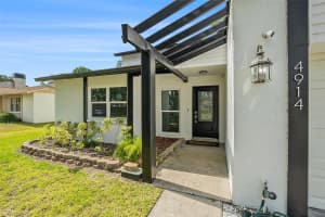 4914 COUNTRY HILLS DRIVE, TAMPA, FL 33624 Sold 06/18/25