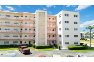 5623 80TH STREET, ST PETERSBURG, FL 33709 - MLS#MFRTB8382170