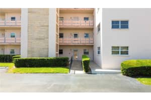 5623 80TH STREET, ST PETERSBURG, FL 33709 - MLS#MFRTB8382170