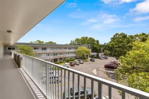 2426 PERSIAN DRIVE, CLEARWATER, FL 33763 - MLS#MFRTB8382265