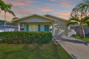 1727 New Hampshire Ave Ne, ST PETERSBURG