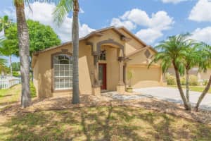13023 WATERBOURNE DRIVE, GIBSONTON, FL 33534 Sold 06/06/25