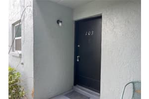 2868 SOMERSET PARK DRIVE, TAMPA, FL 33613 Sold 05/28/25