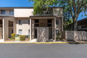 7505 Pitch Pine Cir #122, TAMPA