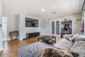 6816 13TH STREET, ST PETERSBURG, FL 33702 - MLS#MFRTB8382536